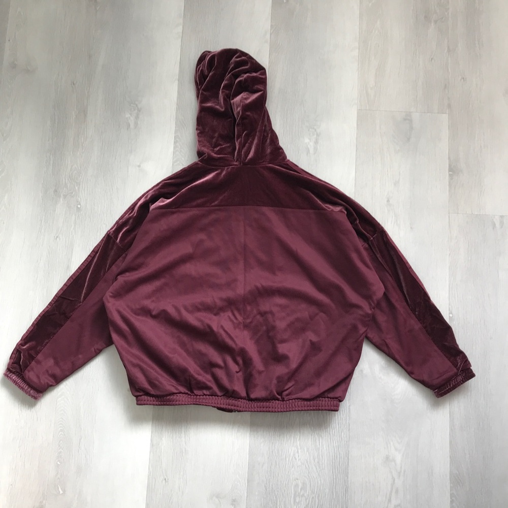 ADIDAS VELOUR TRACK JACKET ZIP UP OVERSIZED HOODIE WOMENS MEDIUM - Picture 11 of 12